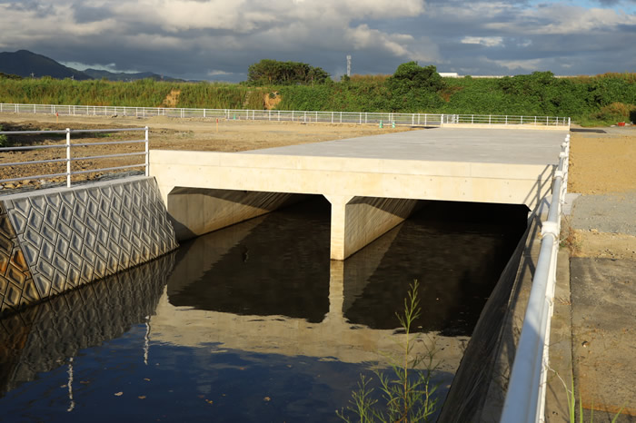 恒見朽網線(曽根新田工区)雨水幹線築造工事(30-3)