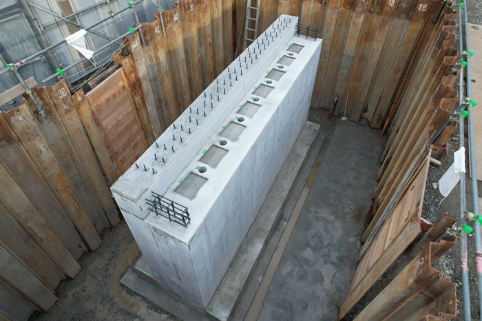 笹尾川(香月橋)橋梁下部工工事(4-1)