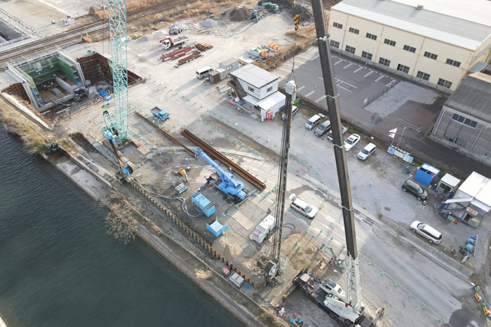 汐井町牧山海岸線道路改良工事(3-9)