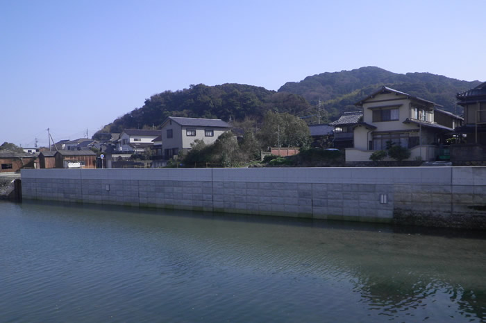 相割川護岸工事(26-1)